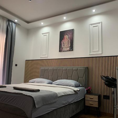 Ad Luxury Apartamento Podgorica Exterior foto