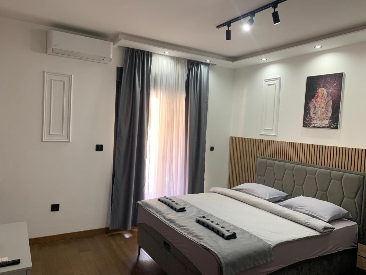 Ad Luxury Apartamento Podgorica Exterior foto